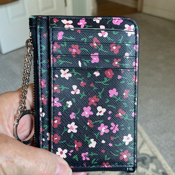 ❤️❤️ Kate Spade NWOT Schuyler Floral Key Ring Card Holder - Picture 2 of 6